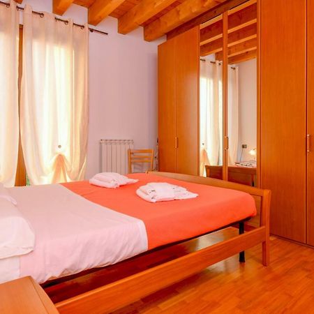 Peschiera Summer Home Peschiera del Garda Exteriör bild
