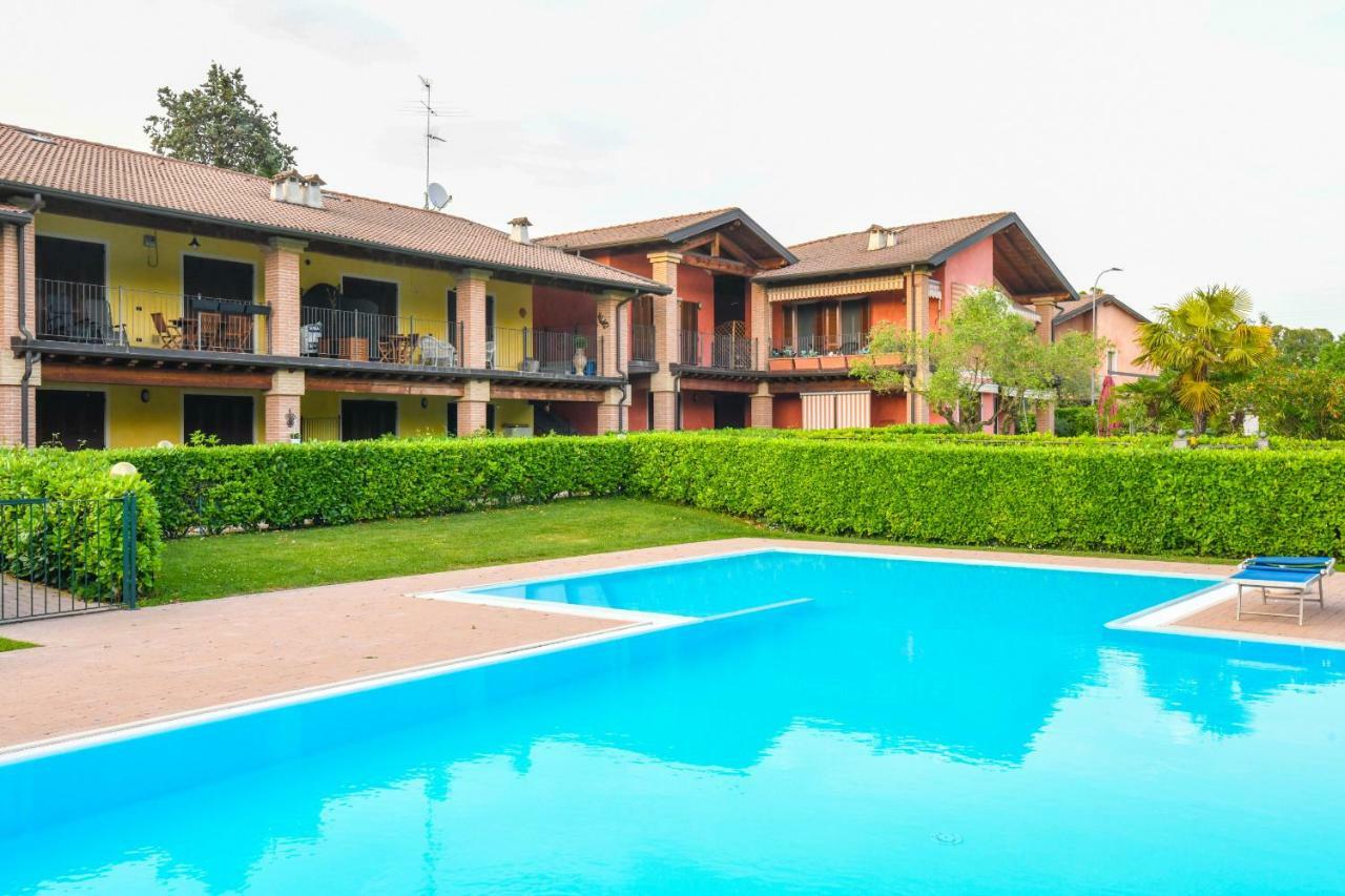 Peschiera Summer Home Peschiera del Garda Exteriör bild